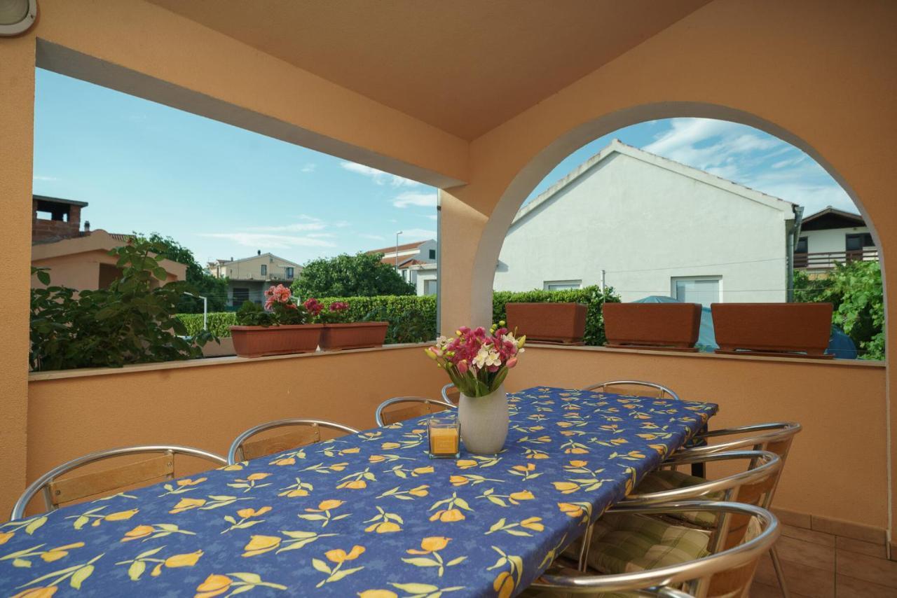 Apartmani Nedoklan Срима Екстер'єр фото